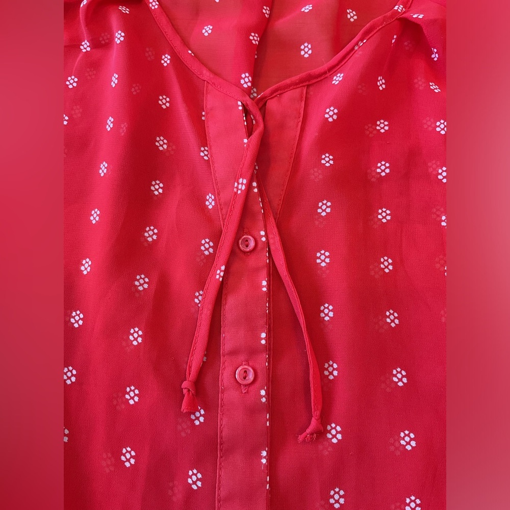Old Navy Vibrant Red Sheer Blouse - Picture 4 of 5